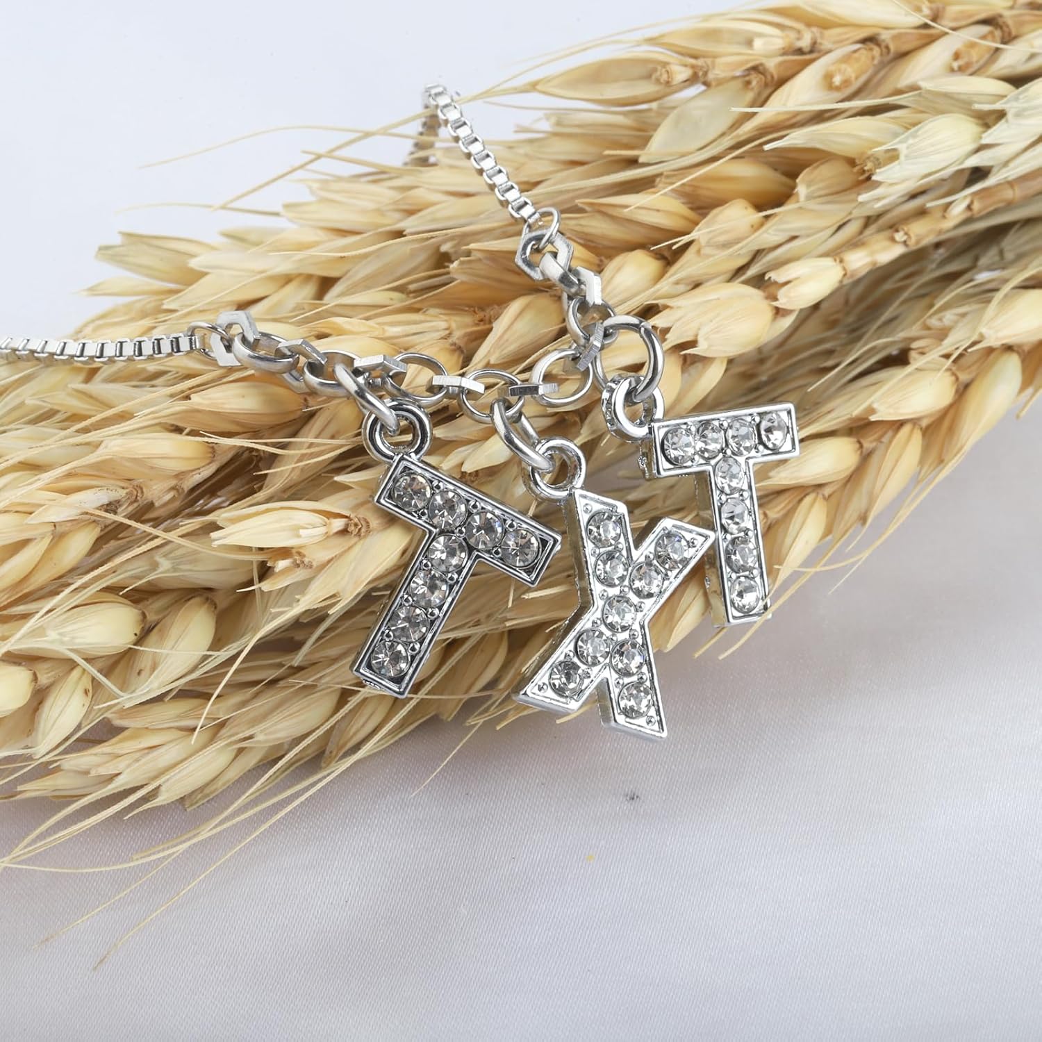 UJIMS K-pop Merchandise Bracelet Korean Group Gift Album Inspired Gift for Fans Korean Group Singer Gifts